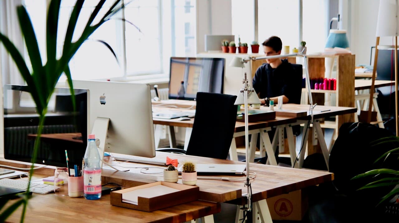 Cartão de crédito com celular